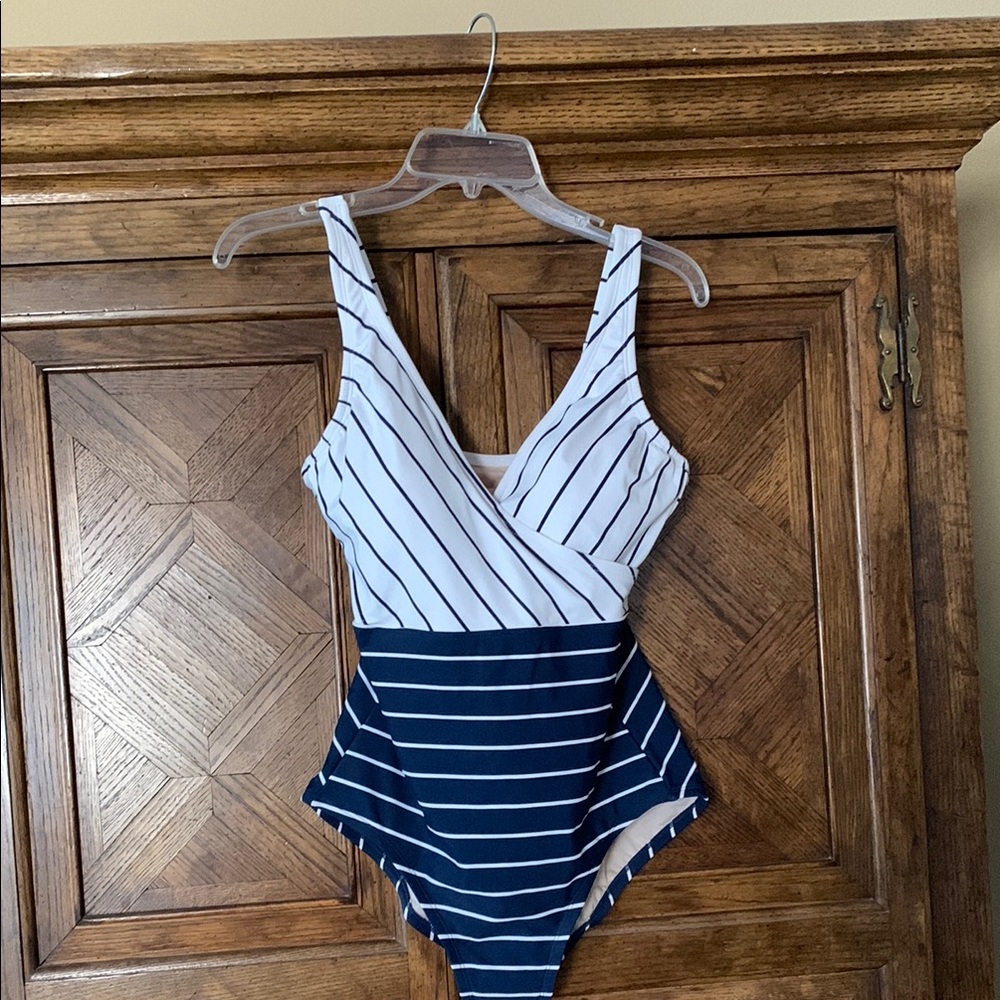 NWT Kona Sol Navy and White Striped One Piece Swimsuit